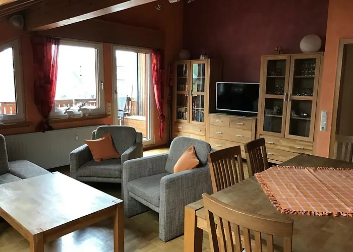 Messe Cgn/dus Grossraeumige In Guter Verkehrslage Apartamento